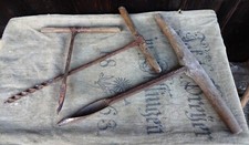 3 Stück urige alte Handbohrer