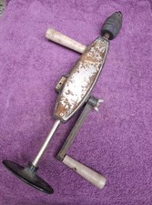 alte manuelle Handbohrmaschine